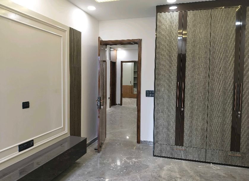 property_images/1757071723_68bac96bdf4d1.jpeg