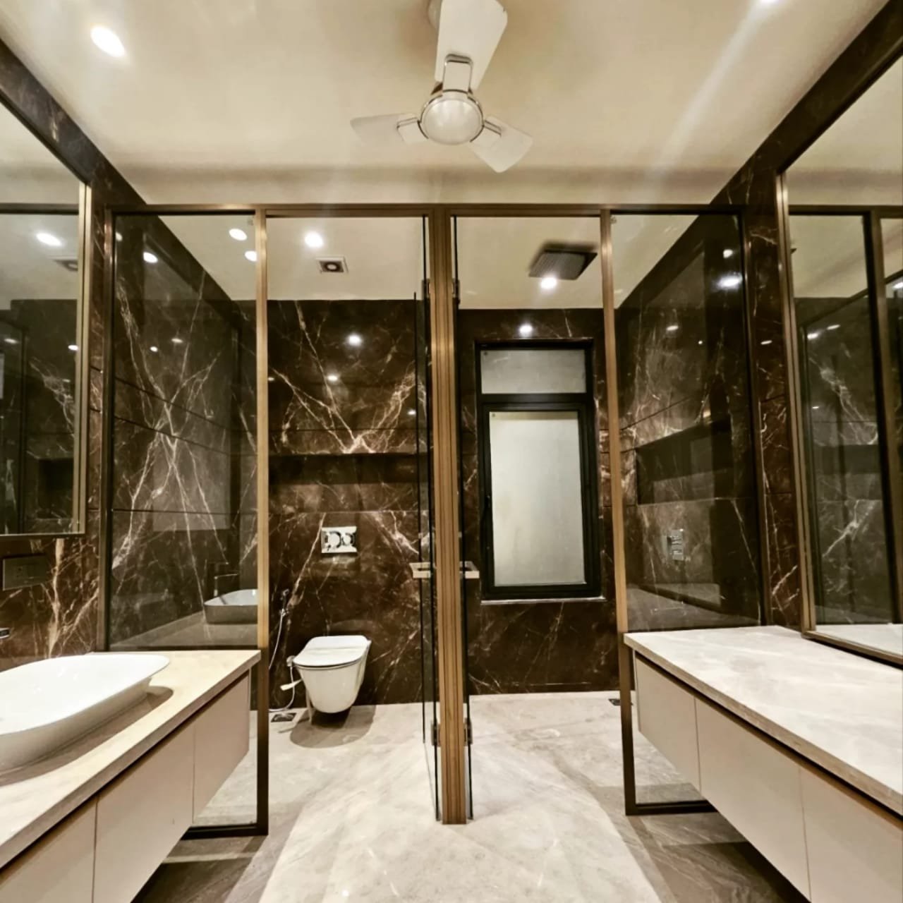 property_images/1757156391_68bc1427989d0.jpeg
