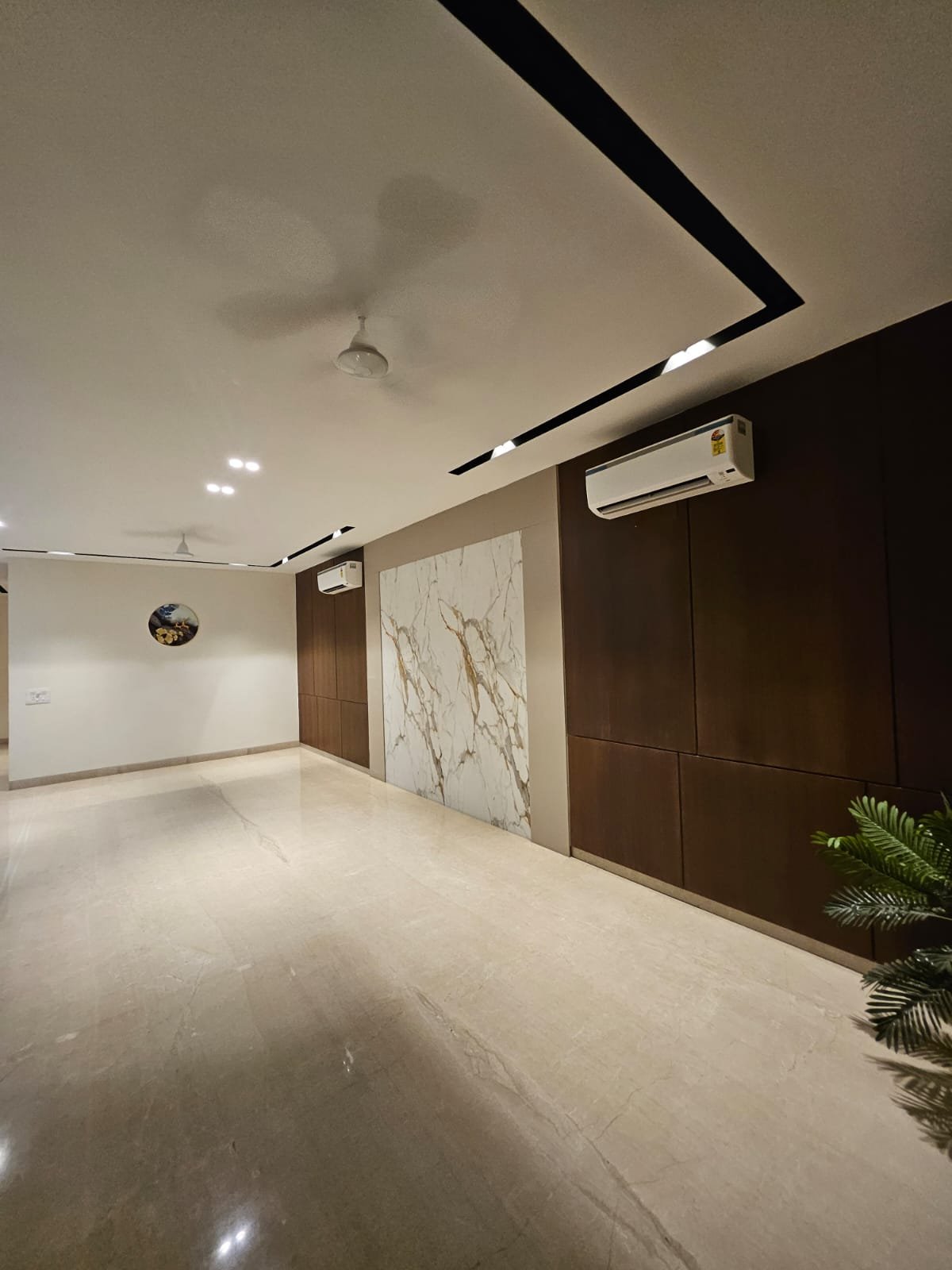 property_images/1757410924_68bff66c74a8b.jpeg