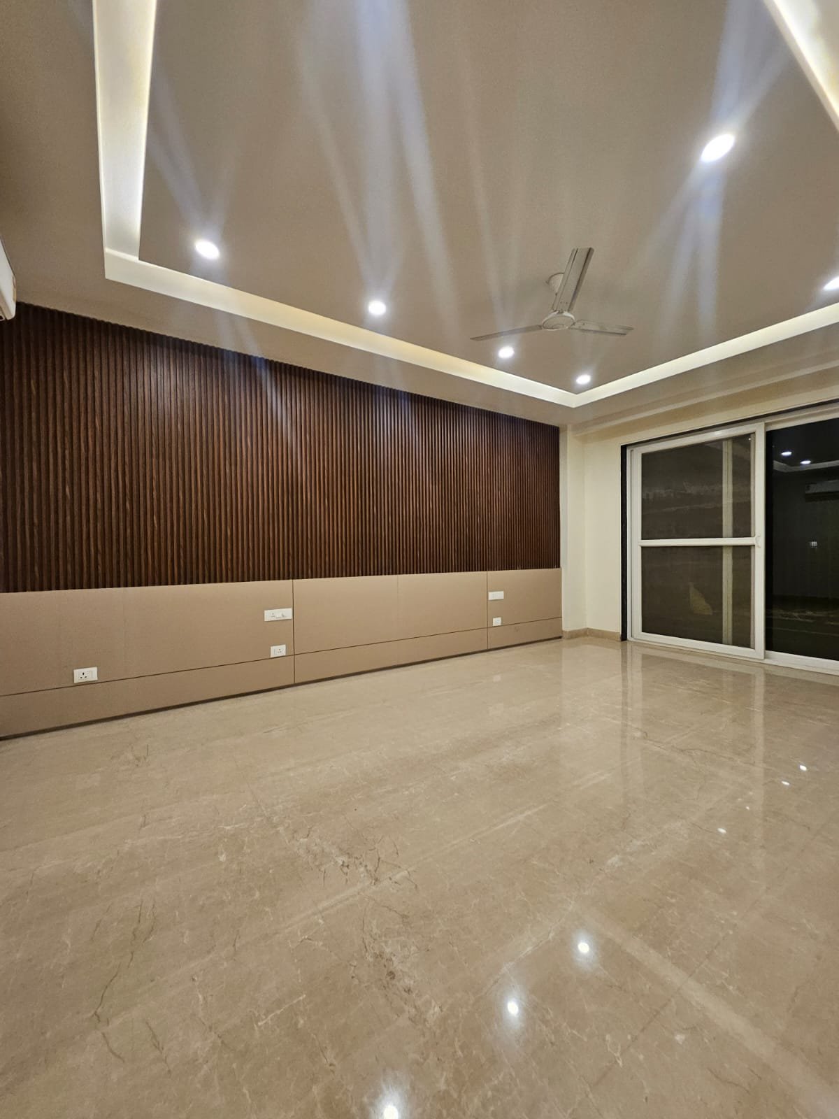 property_images/1757410924_68bff66c74f2d.jpeg