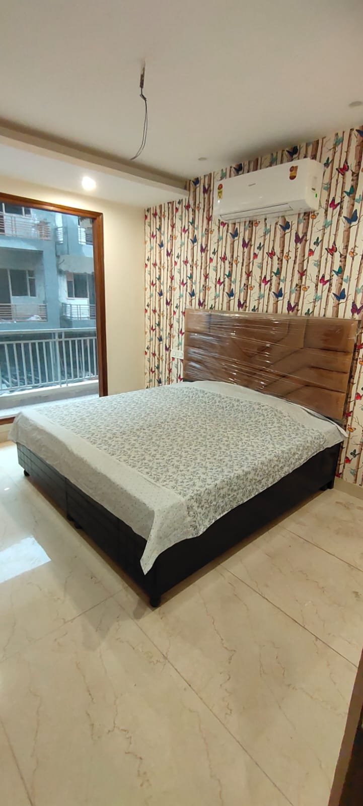 property_images/1761221790_68fa1c9e5378d.jpeg