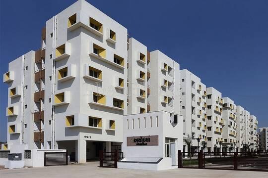 property_images/1763875784_69229bc88b349.jpg