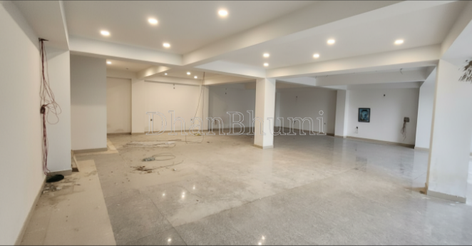 property_images/1764572388_692d3ce473880.png