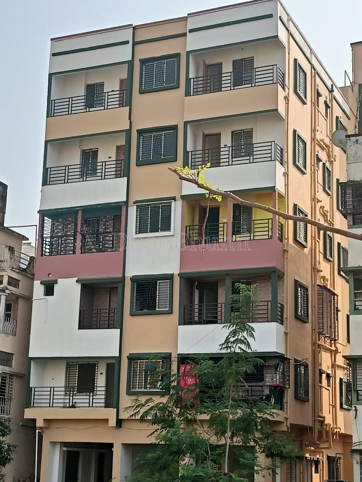 property_images/1764918312_6932842812811.jpeg