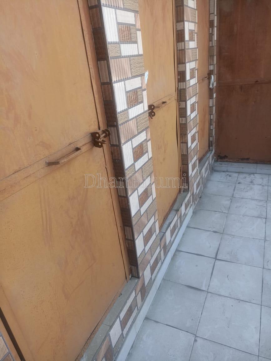 property_images/1764921454_6932906e2d86a.jpeg