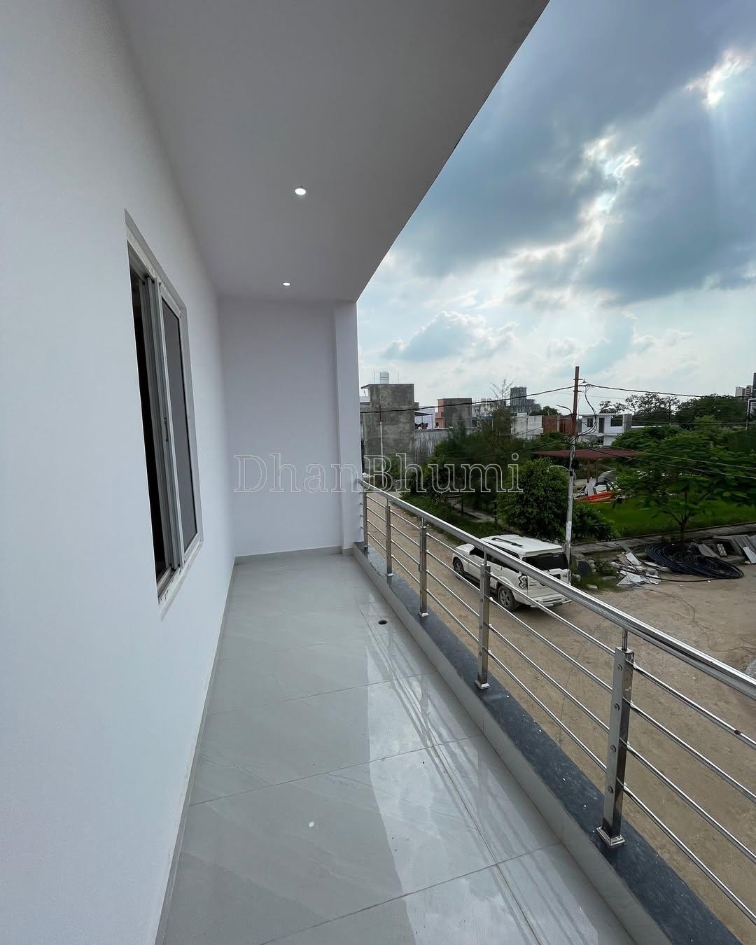 property_images/1765013460_6933f7d471111.jpeg