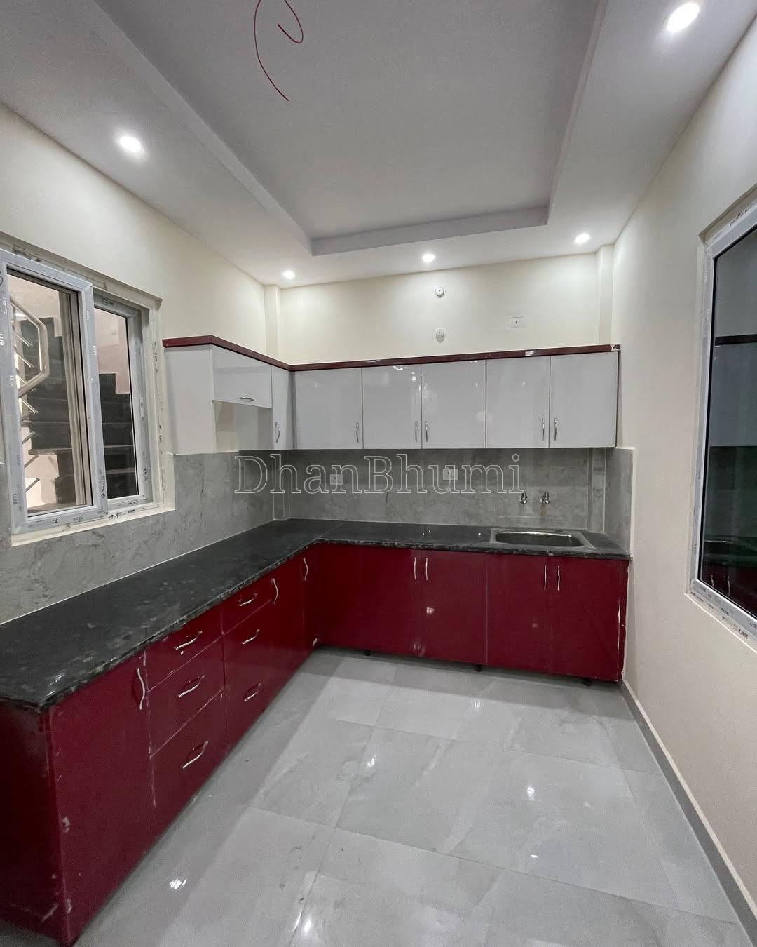 property_images/1765013460_6933f7d4a58c1.jpeg