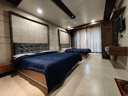 property_images/1765172502_69366516123e4.jpeg