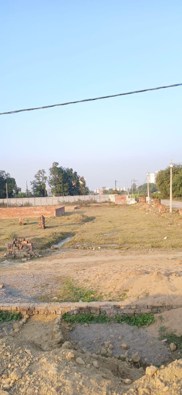property_images/1765958700_6942642cdf4b3.jpeg