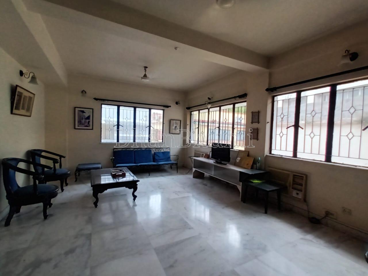 property_images/1766559824_694b90503aa71.jpeg