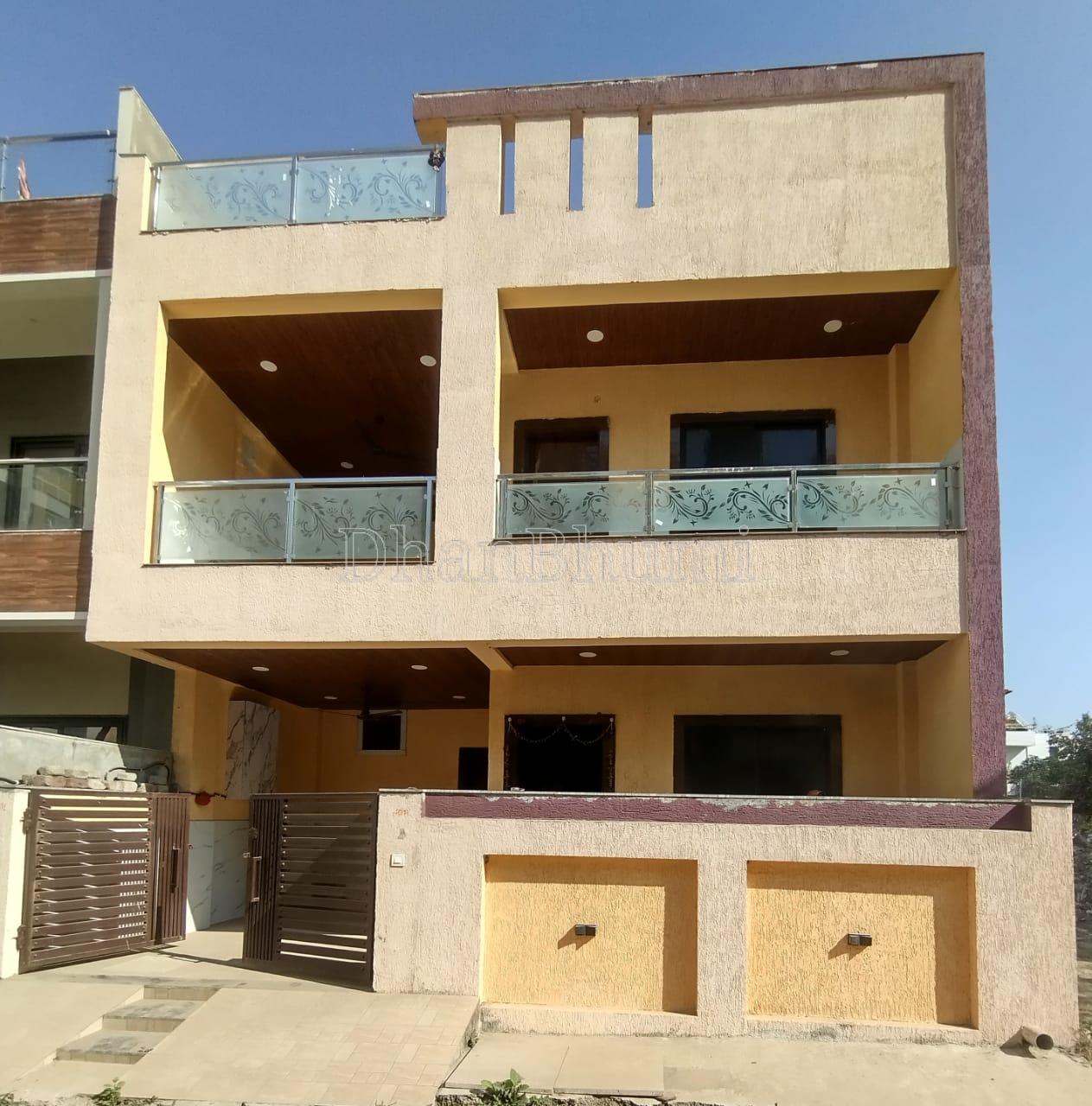 property_images/1767607443_695b8c93f0dfc.jpeg