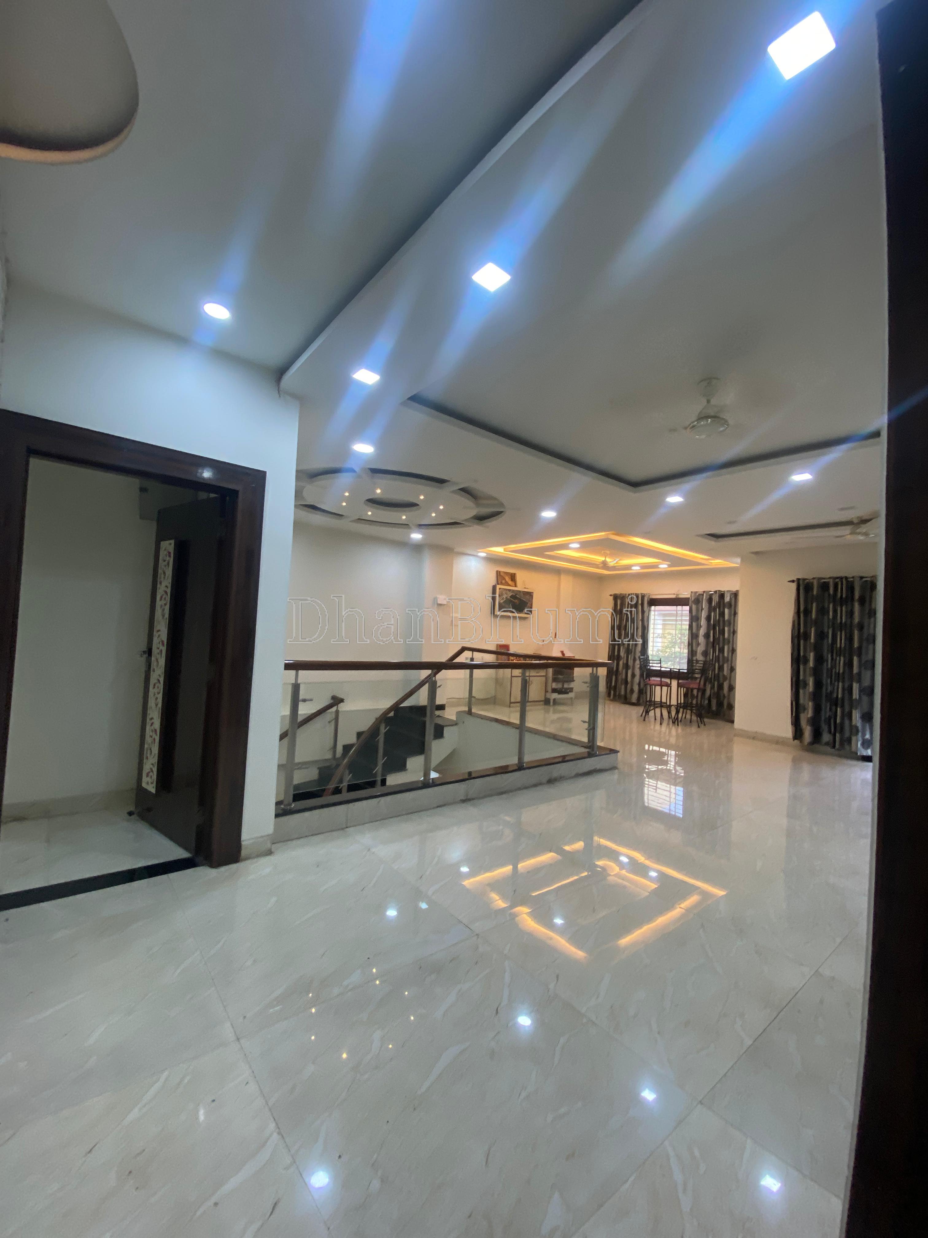 property_images/1768060173_6962750da6b49.jpg