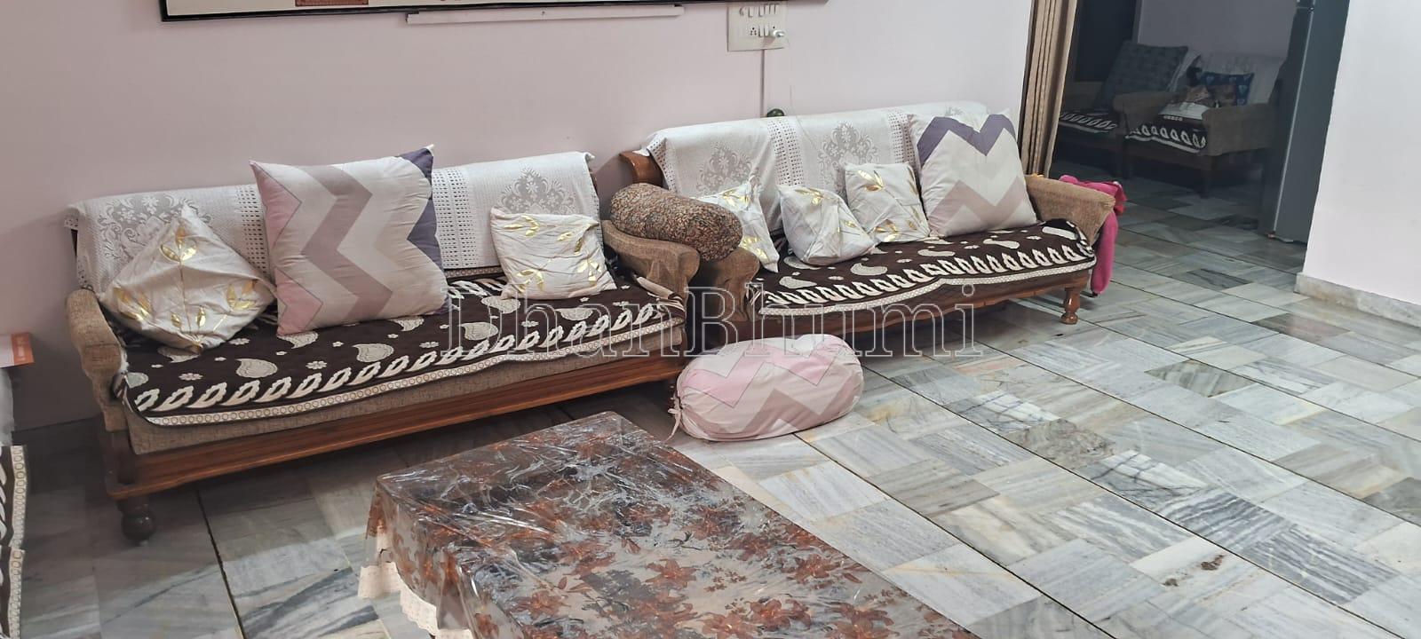 property_images/1768295061_69660a95da875.jpeg