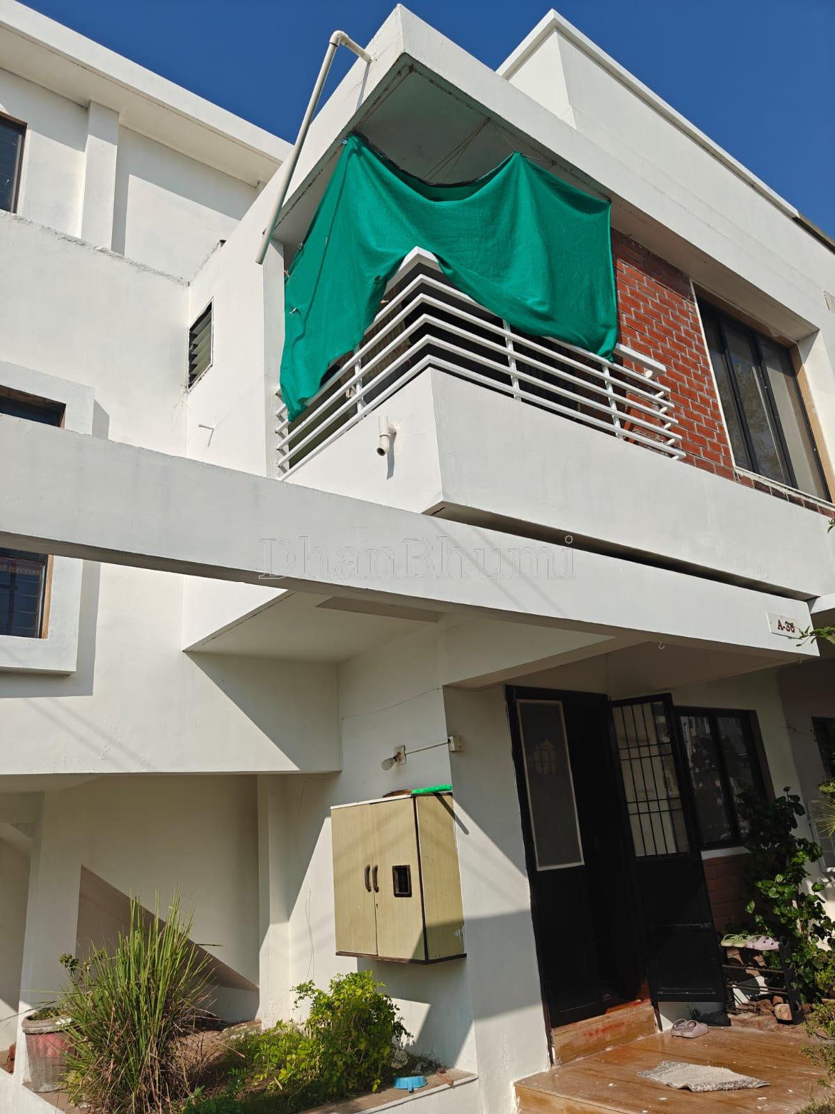 property_images/1768981453_697083cd7d206.jpeg