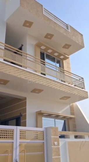property_images/1770097764_69818c64177e4.PNG