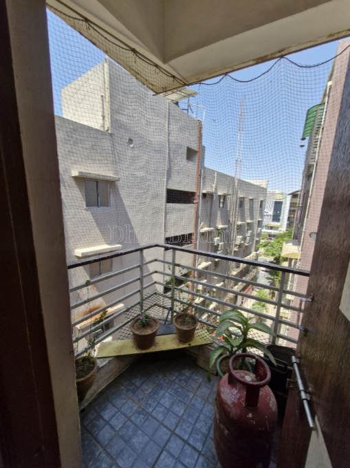 property_images/1771829683_699bf9b3bafc0.PNG