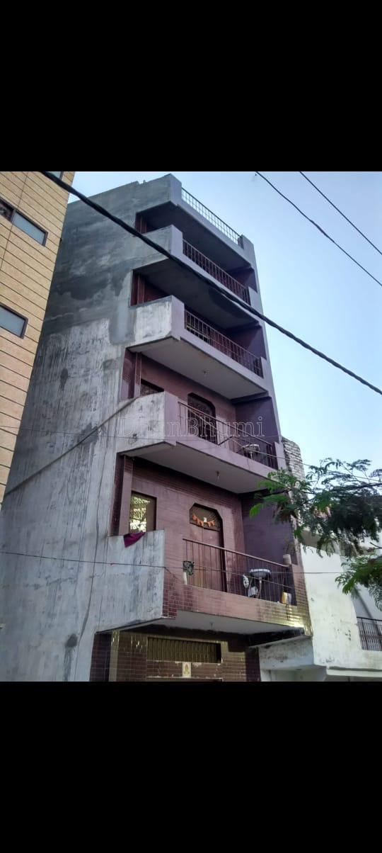 property_images/1772194033_69a188f125a0b.jpeg