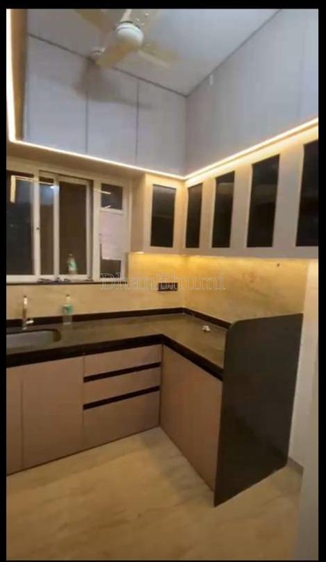 property_images/1772774319_69aa63af2b280.jpg