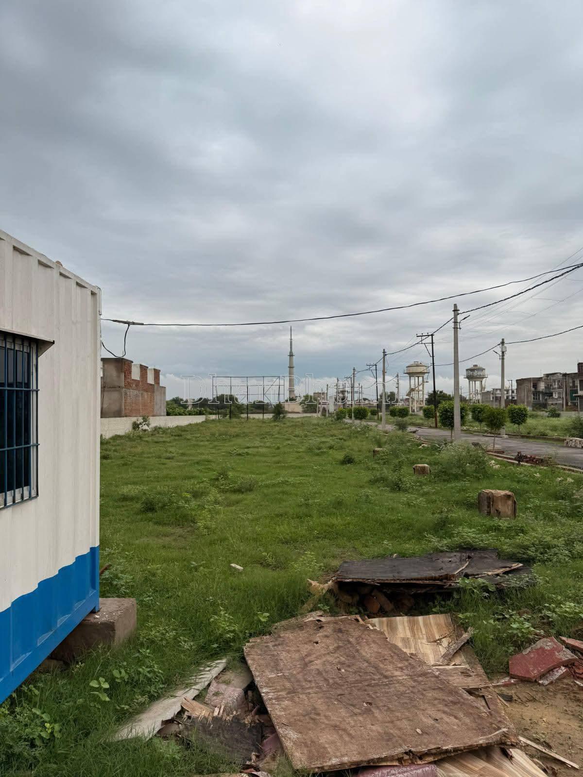 property_images/1773467446_69b4f736c06b3.jpeg