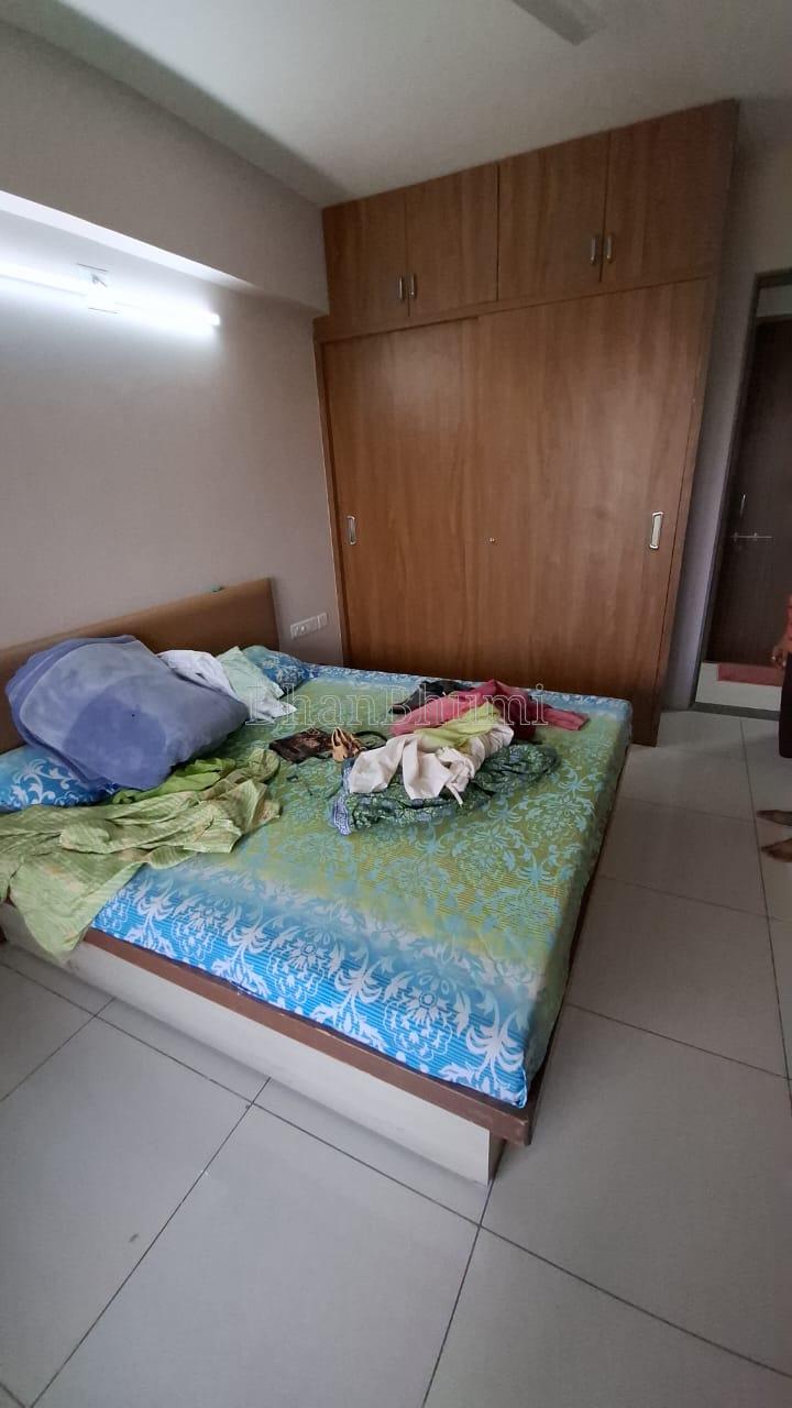 property_images/1773639137_69b795e1c7081.jpeg