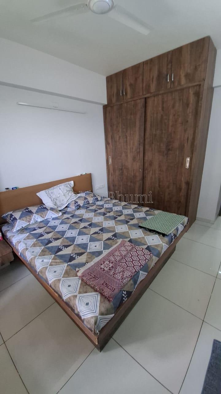 property_images/1773639137_69b795e1eb0e7.jpeg