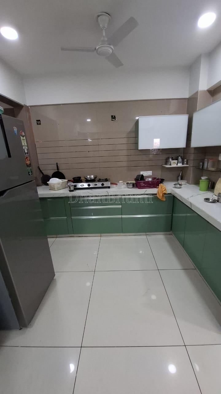 property_images/1773639138_69b795e207100.jpeg
