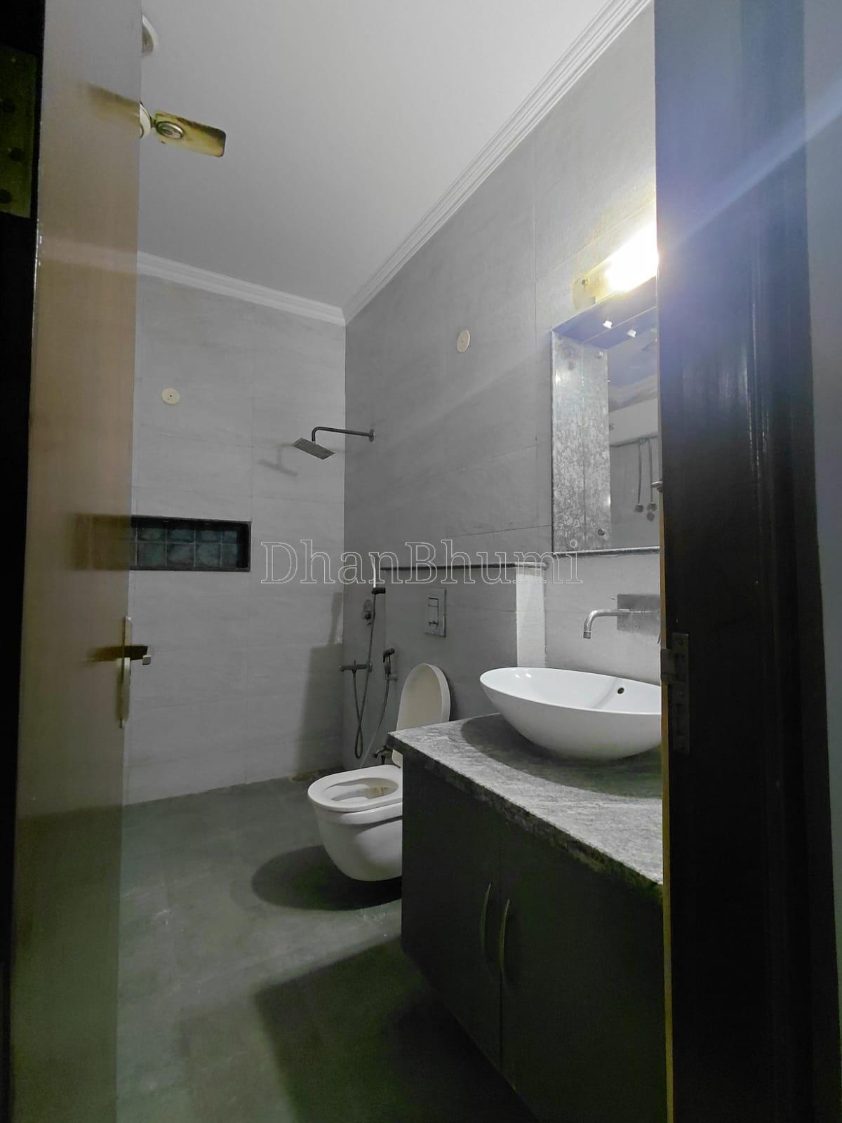 property_images/1773653402_69b7cd9a405f4.jpeg