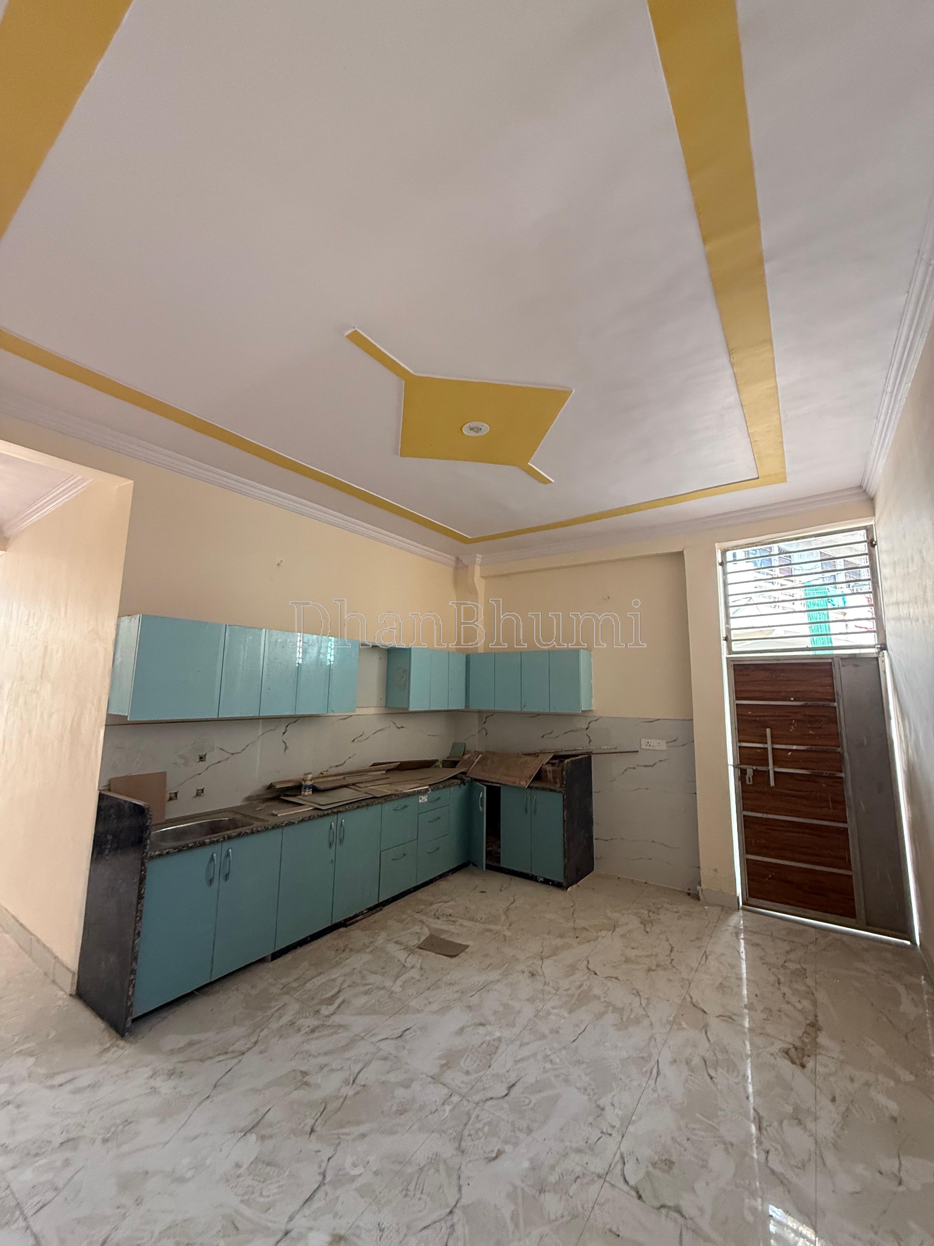 property_images/1773827910_69ba774631114.jpeg