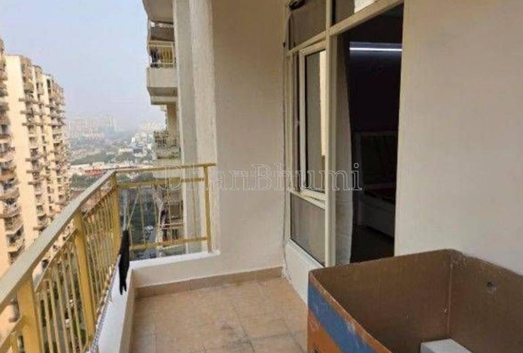 property_images/1773989866_69bcefeac4efc.jpg