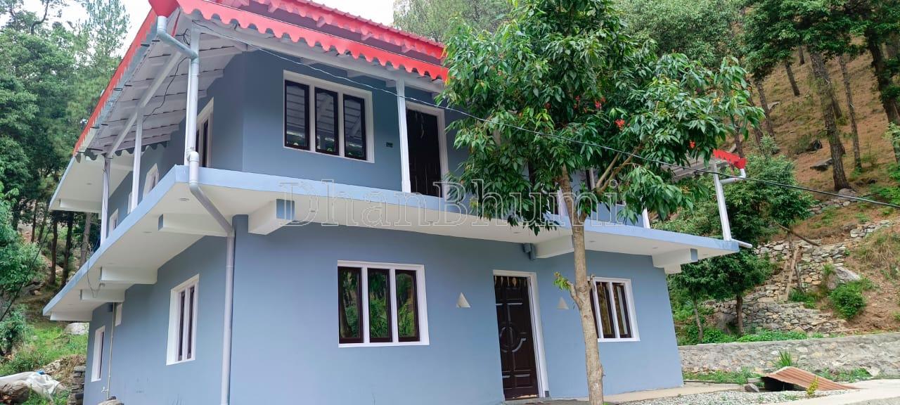 property_images/1773998164_69bd1054c4ea7.jpeg