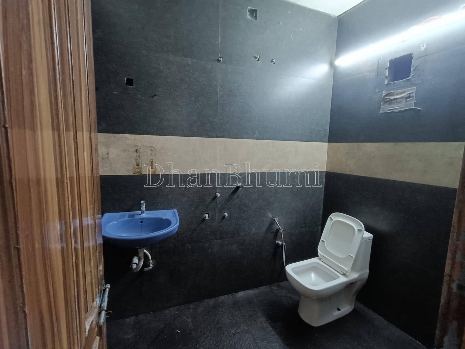 property_images/1774431403_69c3acabda0bb.jpeg