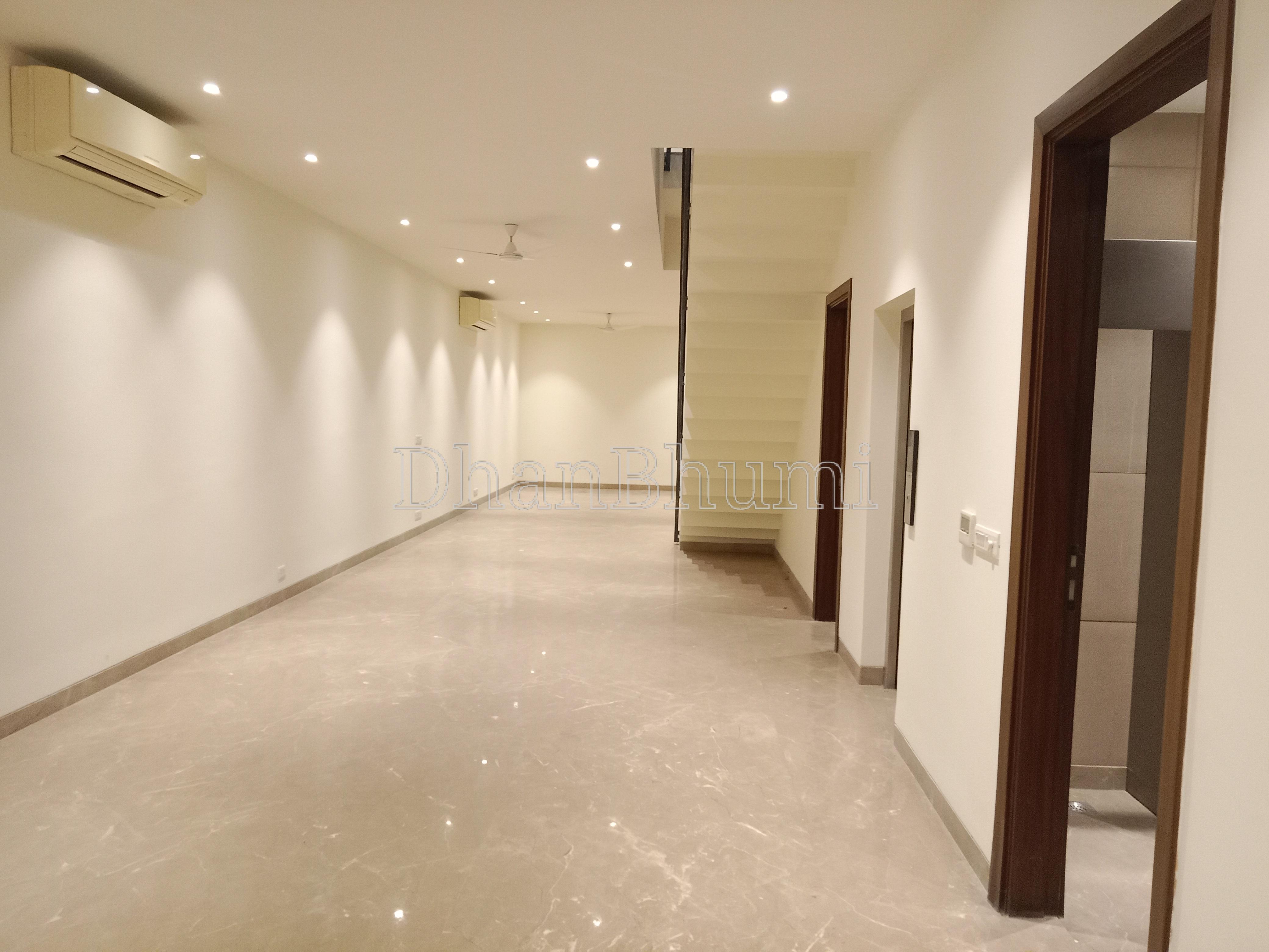 property_images/1774435699_69c3bd732a051.jpg