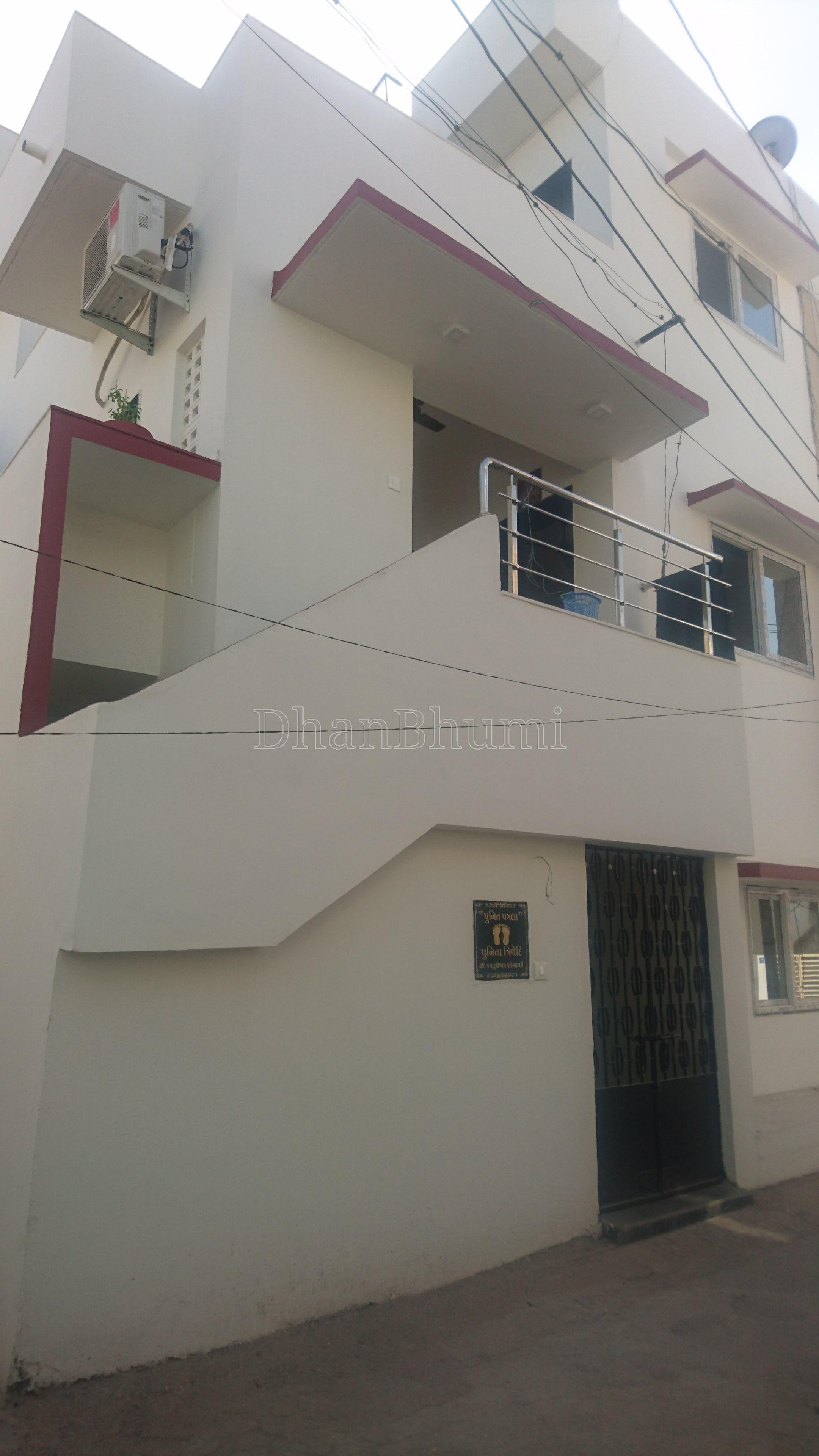 property_images/1774608661_69c66115a0d45.jpg