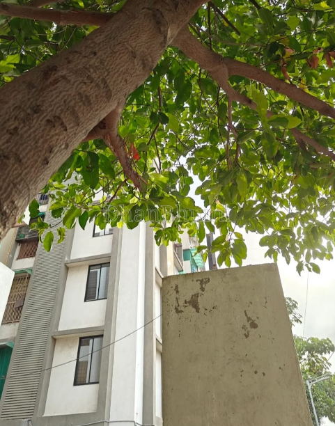 property_images/1774690696_69c7a188bef5a.png