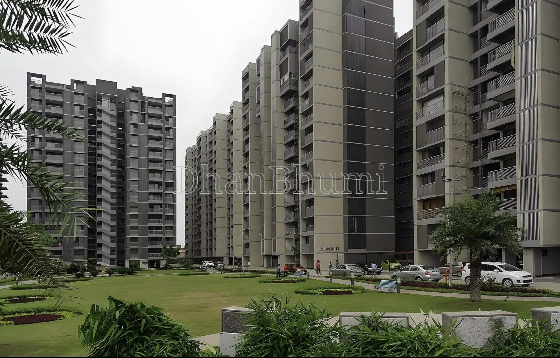 property_images/1774852675_69ca1a43ace98.jpg