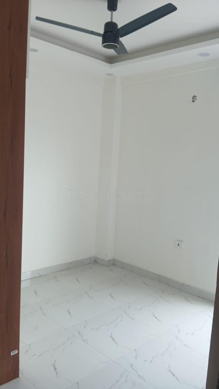 property_images/1775041449_69ccfba91a1a4.jpeg