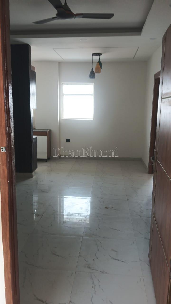 property_images/1775041449_69ccfba9341b6.jpeg