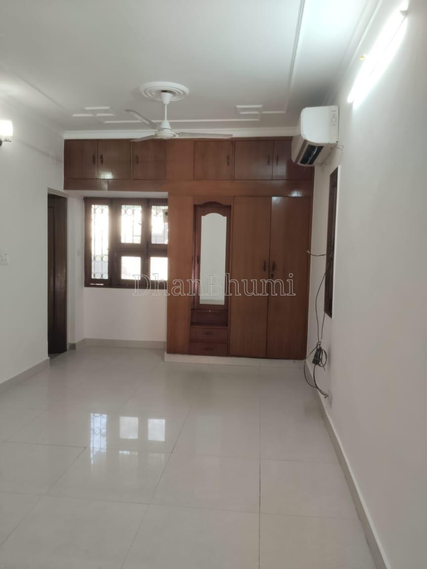 property_images/1775127697_69ce4c915085a.jpeg