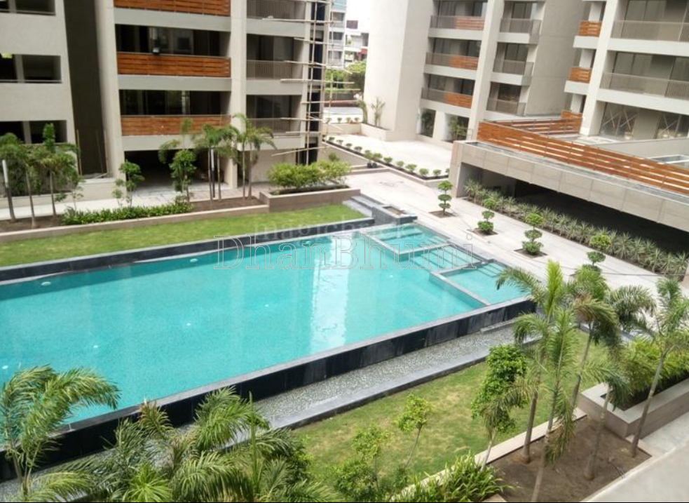 property_images/1775211467_69cf93cbac479.png