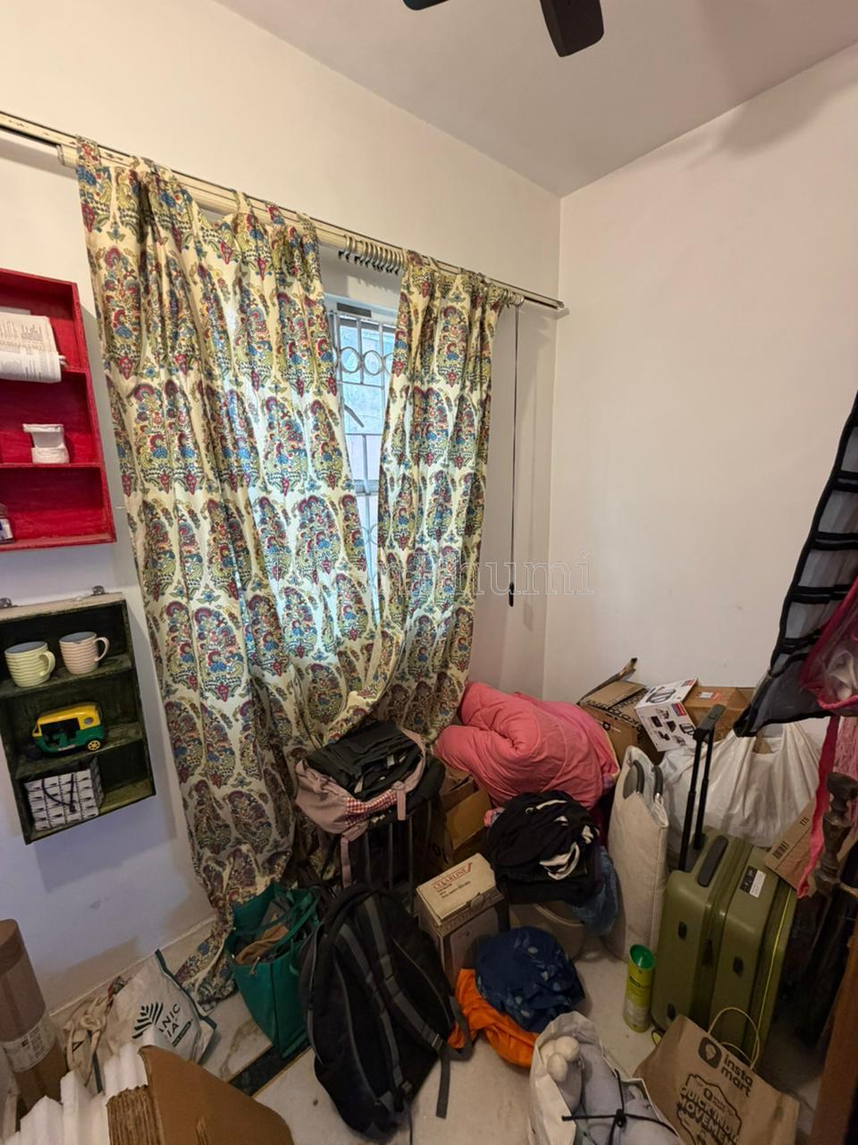 property_images/1775217160_69cfaa080e9c5.jpeg