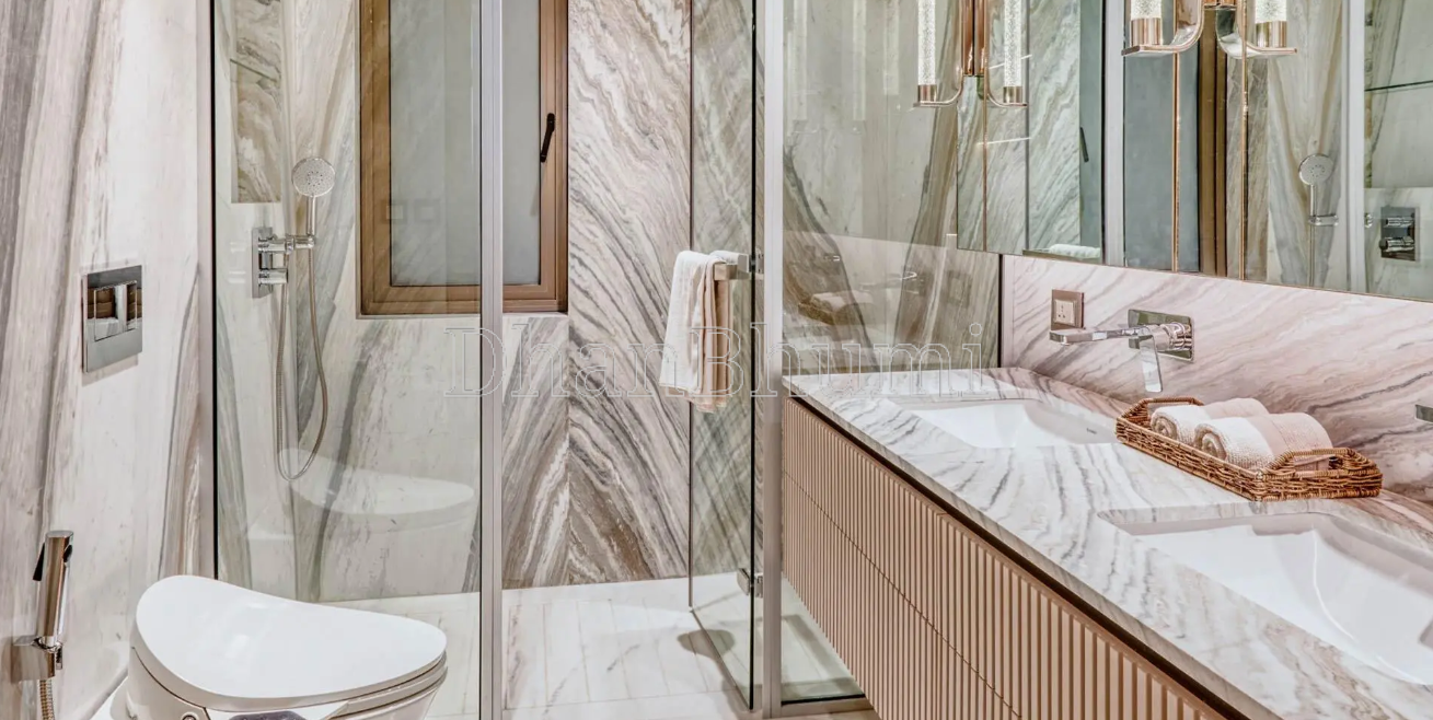 property_images/1775280551_69d0a1a75c860.png
