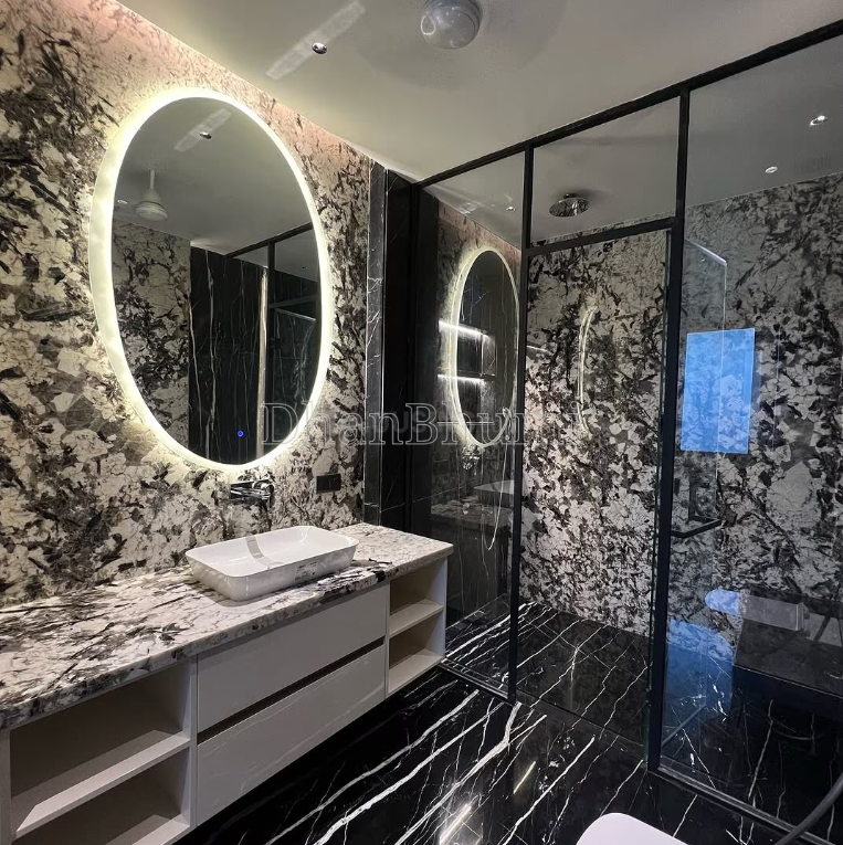 property_images/1775282696_69d0aa08dd540.png