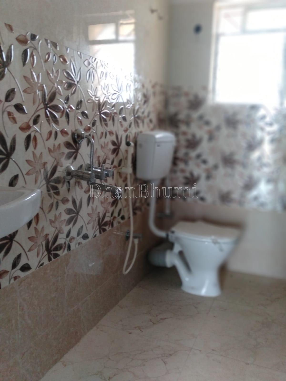 property_images/1775297094_69d0e246bb1db.jpeg