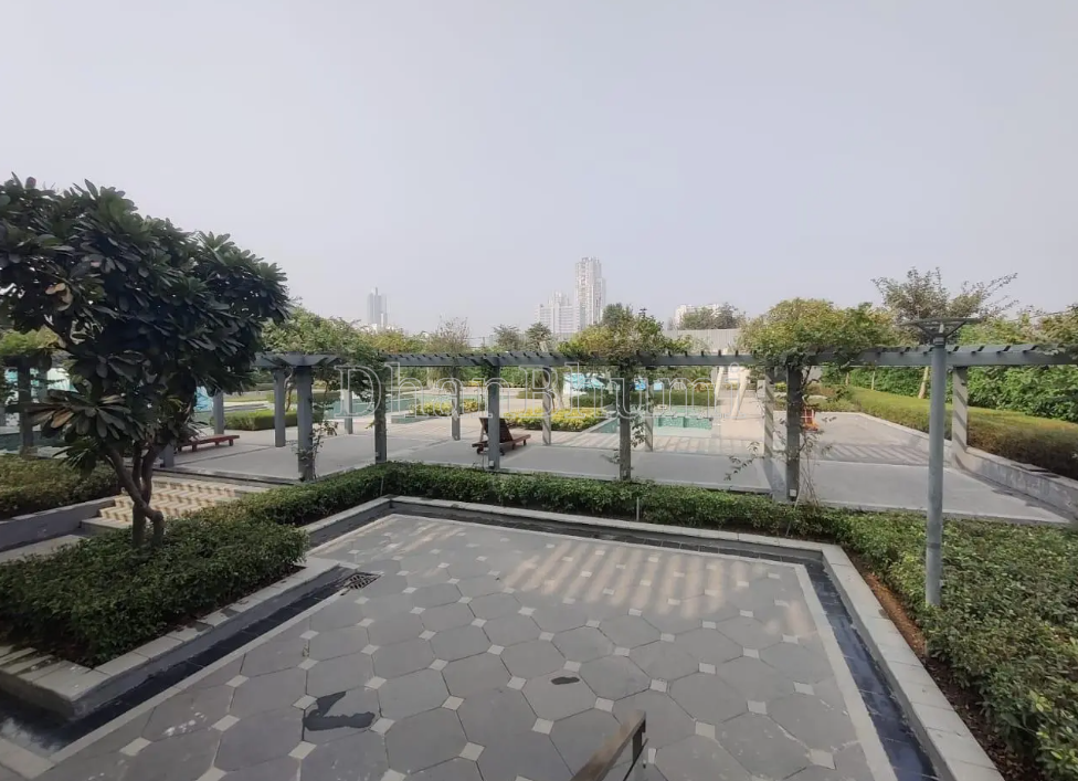 property_images/1775457261_69d353ed55167.png