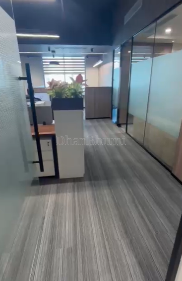 property_images/1775543156_69d4a374943e5.png
