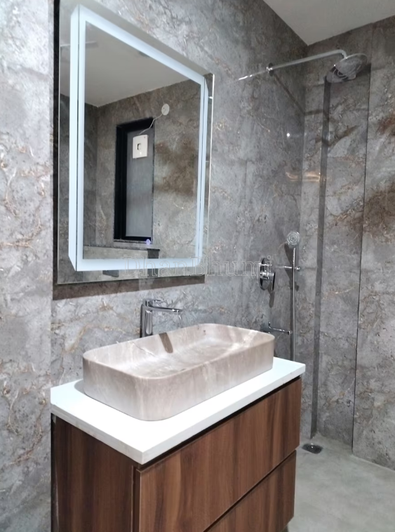 property_images/1775636621_69d6108d23412.png