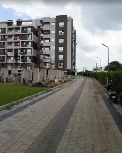 property_images/1775645971_69d6351316298.jpg