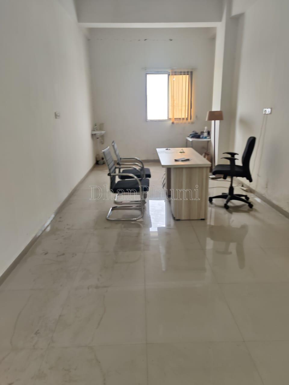 property_images/1775803932_69d89e1c8b289.jpeg