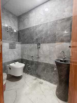 property_images/1776067112_69dca228c3973.jpeg