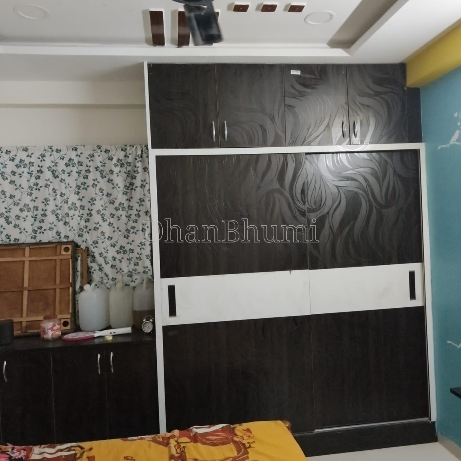 property_images/1776074093_69dcbd6d1bd54.jpeg